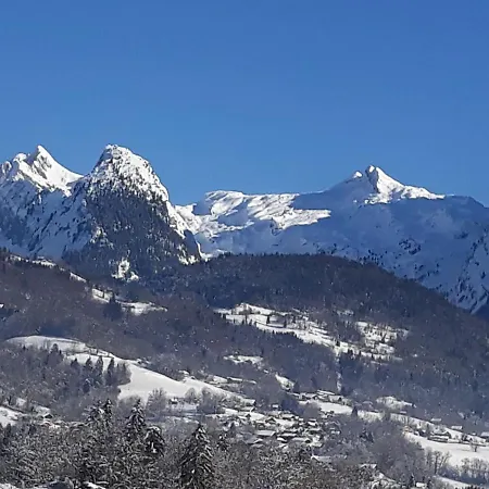 Apartment Carline Morillon